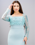 Abendkleid mit Perlenärmeln – Modell M361