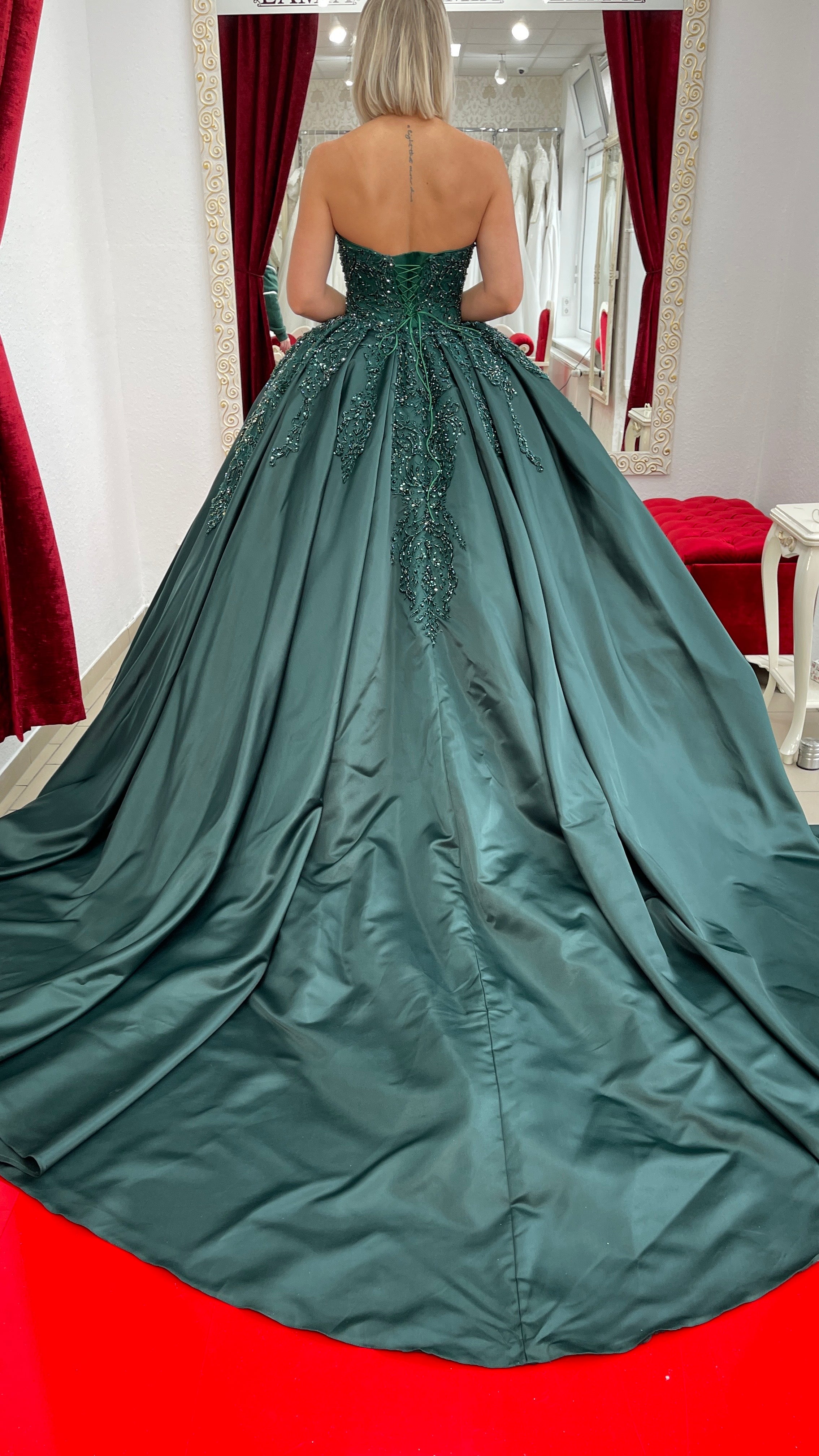 Ballkleid Seba