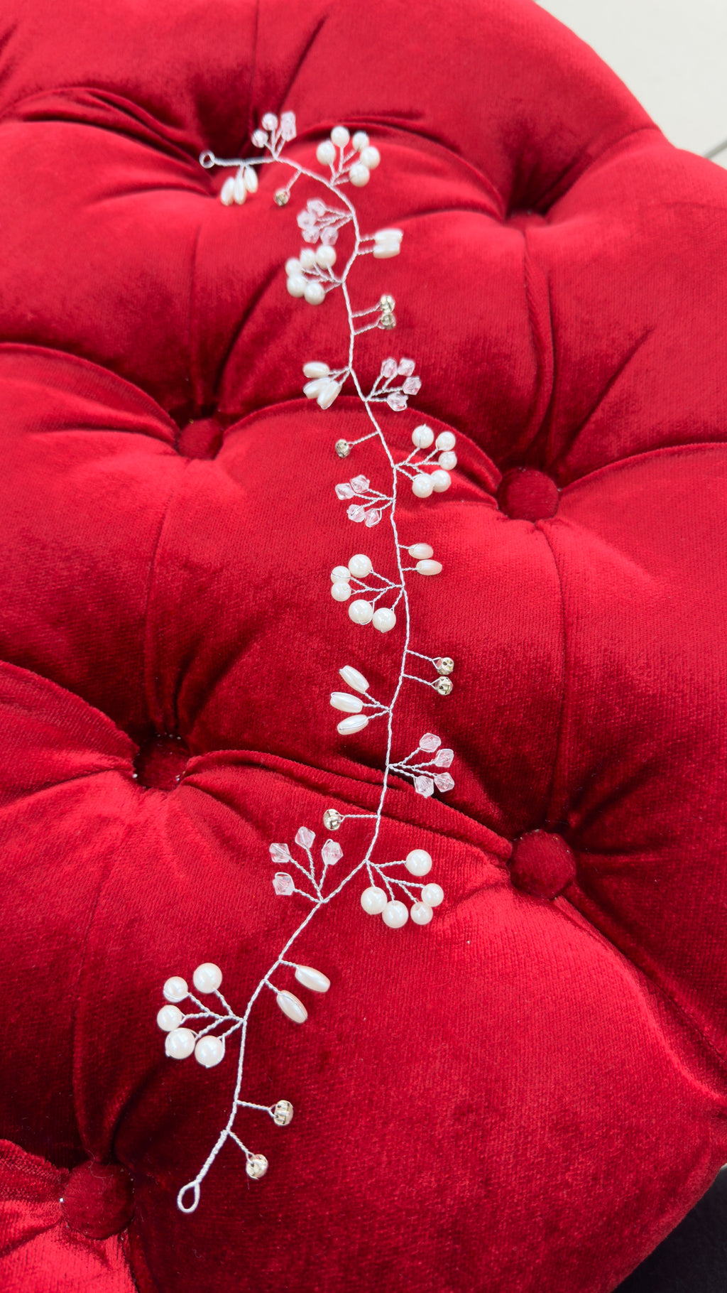 Haarschmuck aus Perlen und Glasperlen