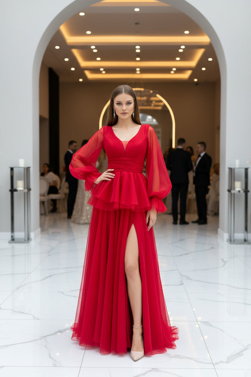 Elegantes Abendkleid mit Volants und Chiffonärmeln / C4916