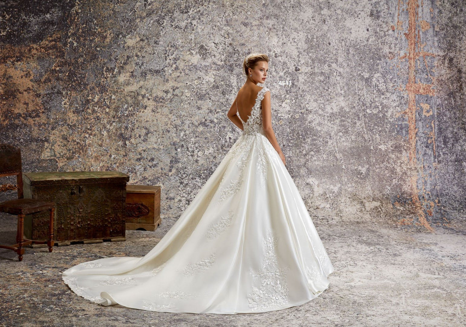 Brautkleid BV4543