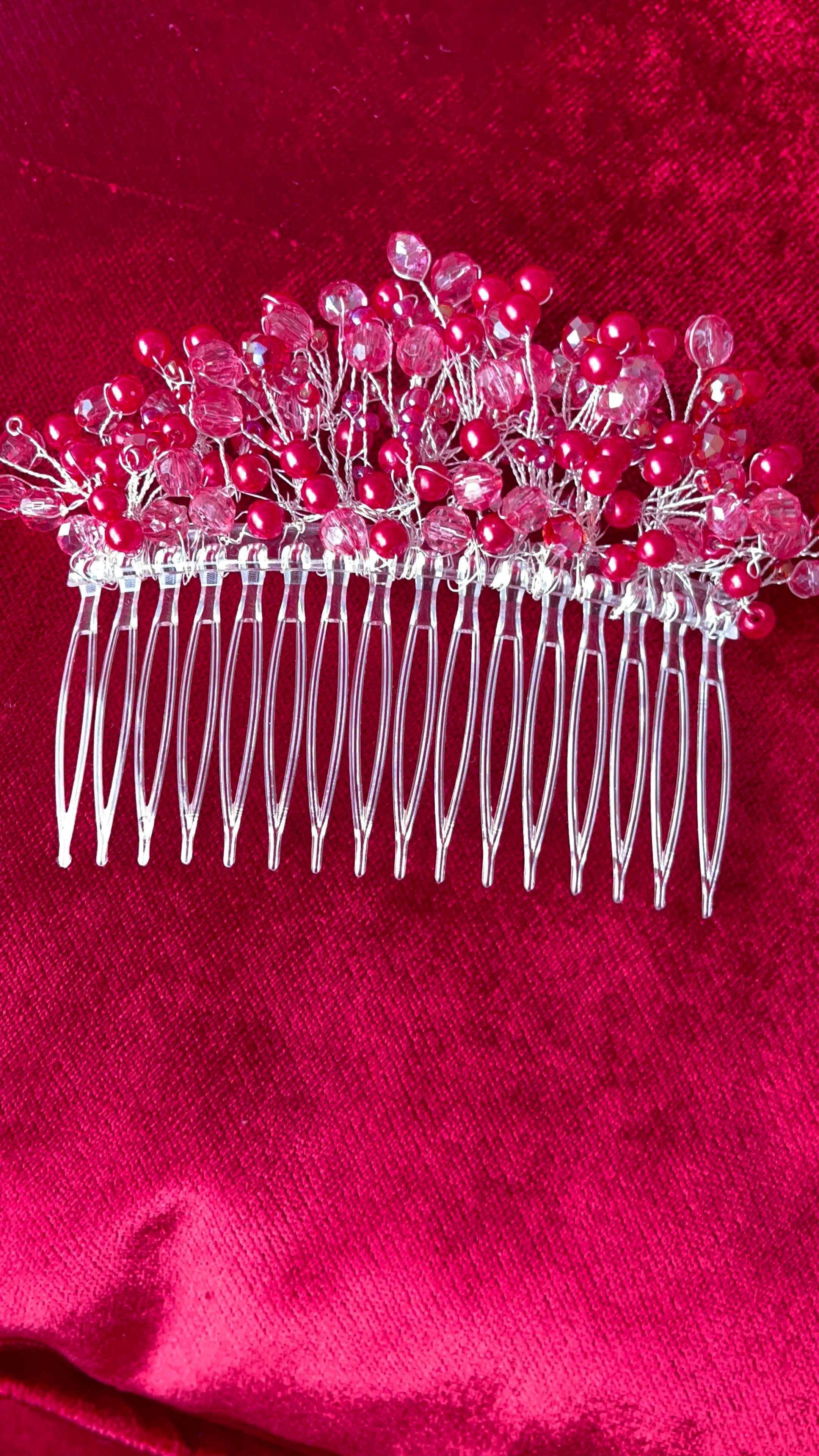 Haarschmuck aus Glasperlen