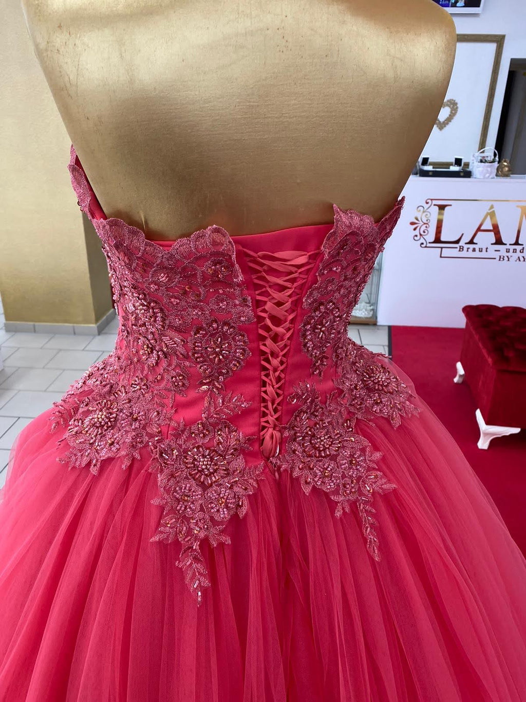 Ballkleid Atanur