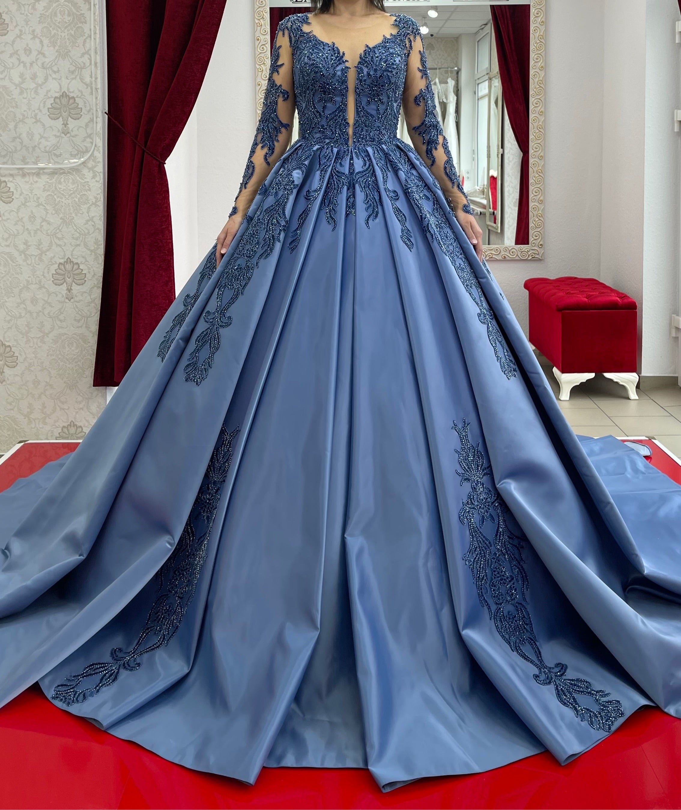 Ballkleid Ortanca