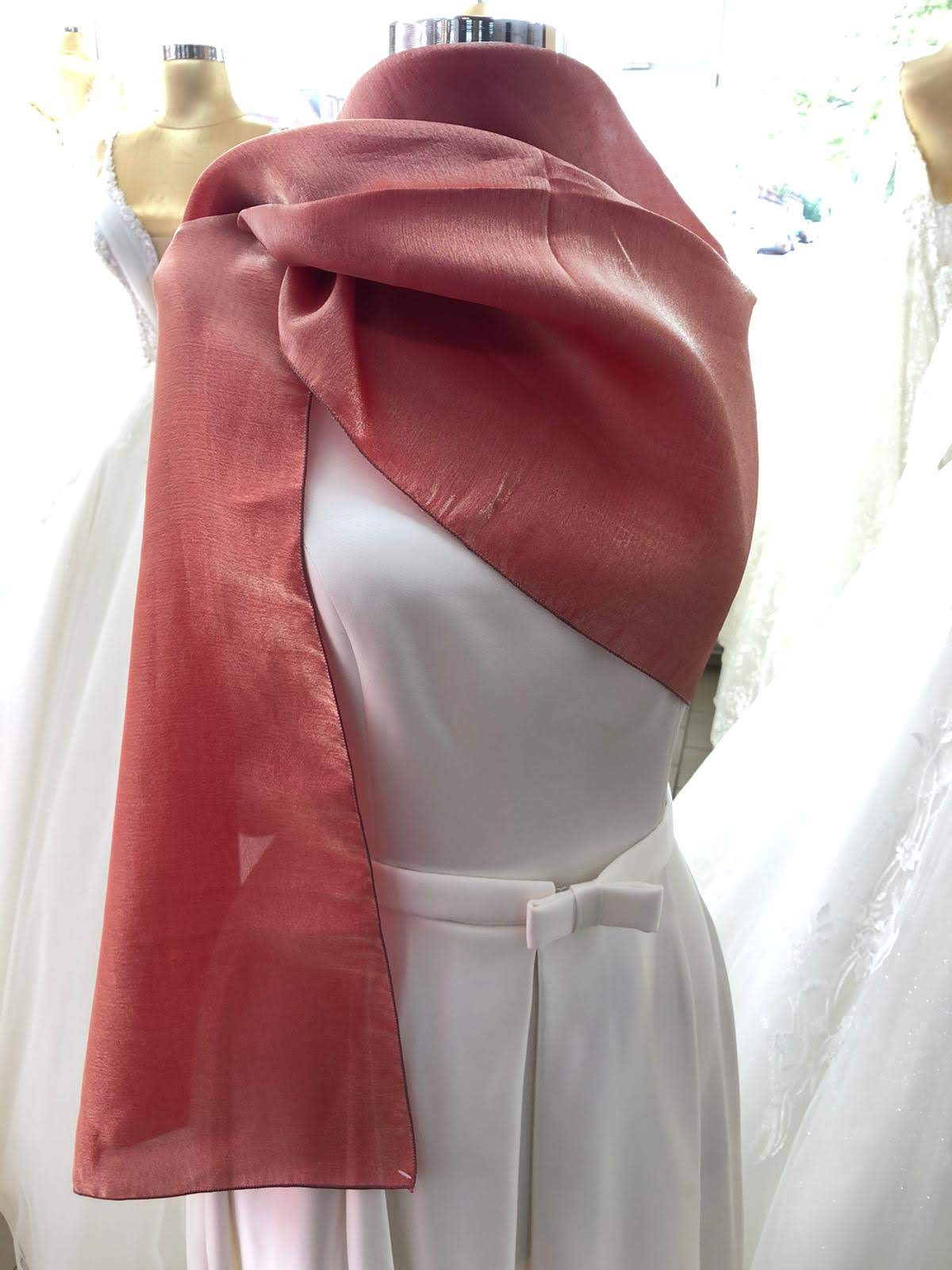 Stola Zimt Satin
