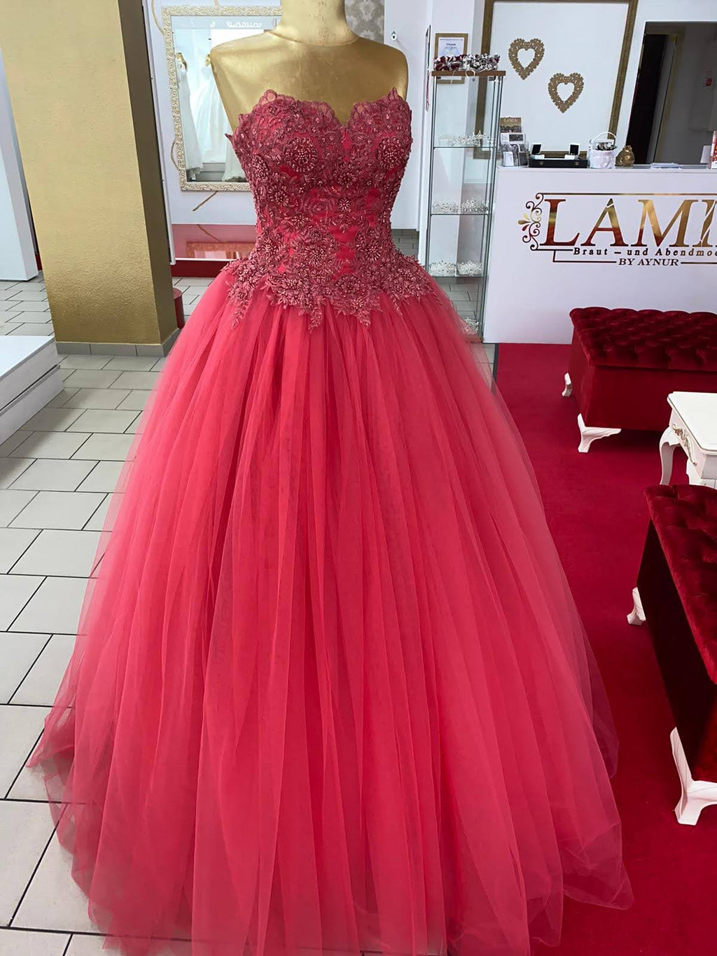Ballkleid Atanur