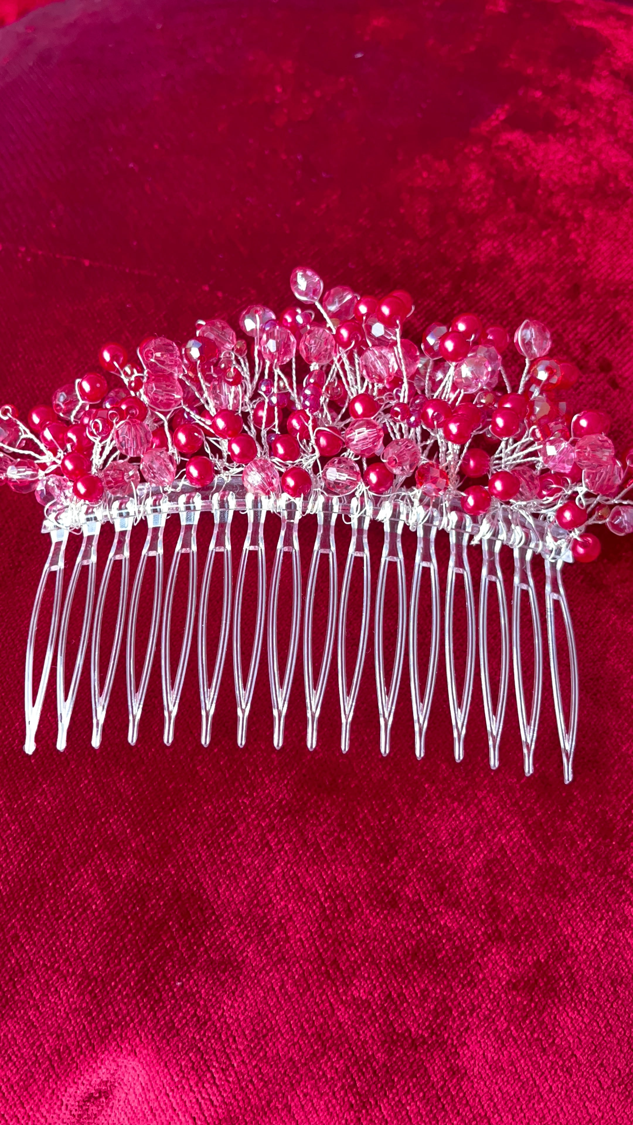 Haarschmuck aus Glasperlen